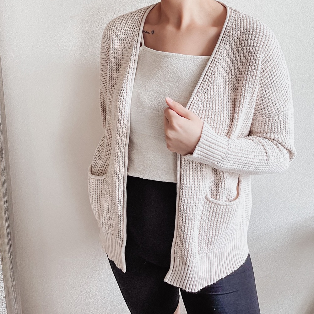 SOLD cream knitted cardigan